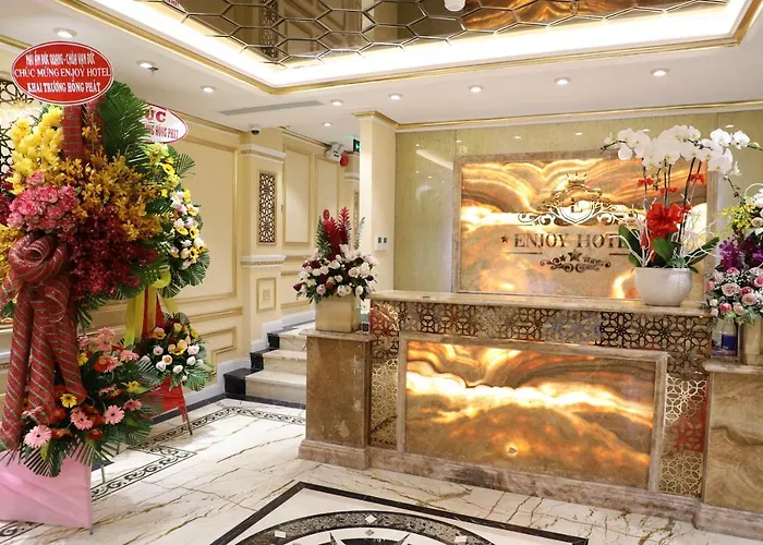 Enjoy Hotel 7