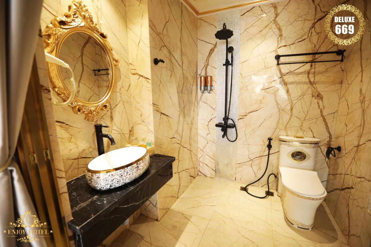 Khách sạn Enjoy 7 TP. Hồ Chí Minh